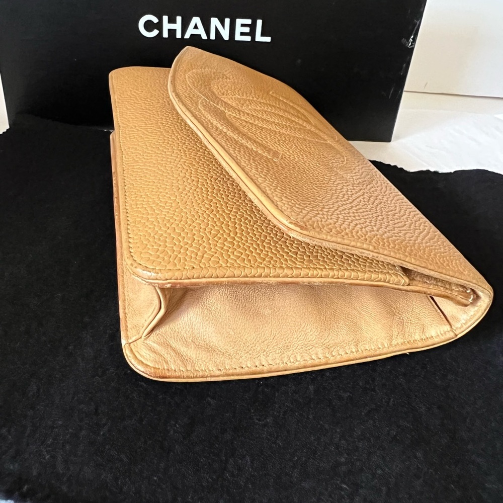CHANEL Tan Leather Wallet on Chain - Picture 10 of 15